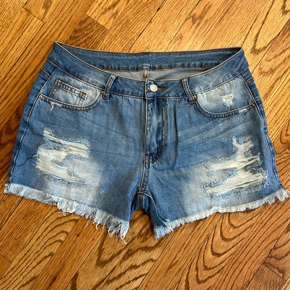 Teen- Size Large cutoff Jean shorts